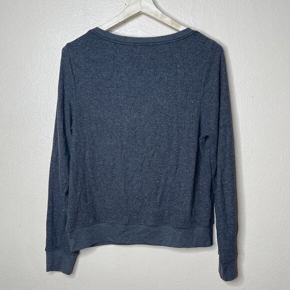 Wildfox Sweatshirt Women's Medium Gray Rainbow Stars Fuzzy Pullover - Picture 5 of 10